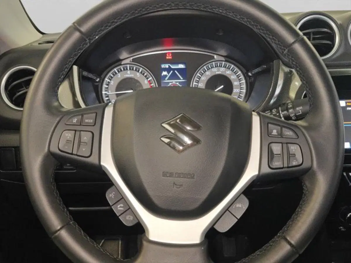 Suzuki Vitara usata a Genova (14)