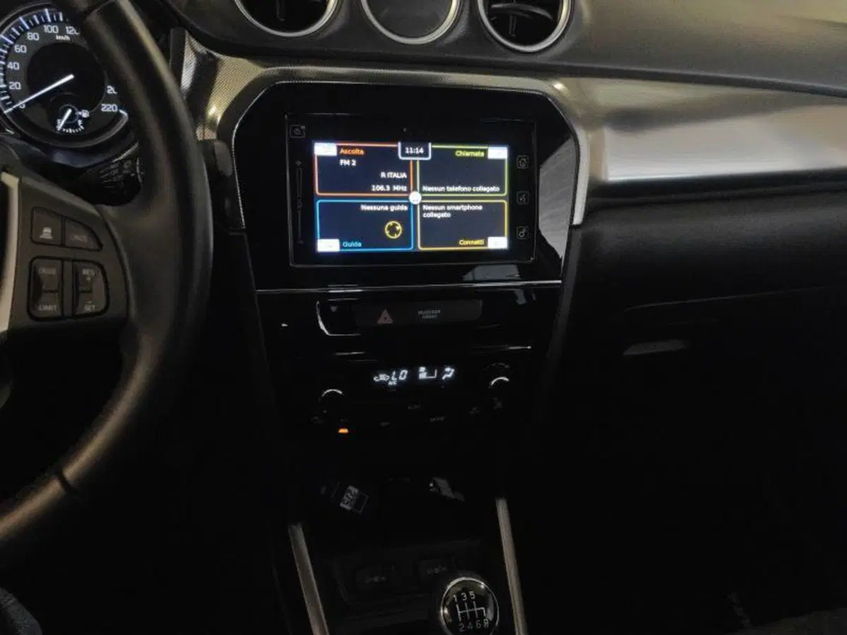 Suzuki Vitara usata a Genova (15)