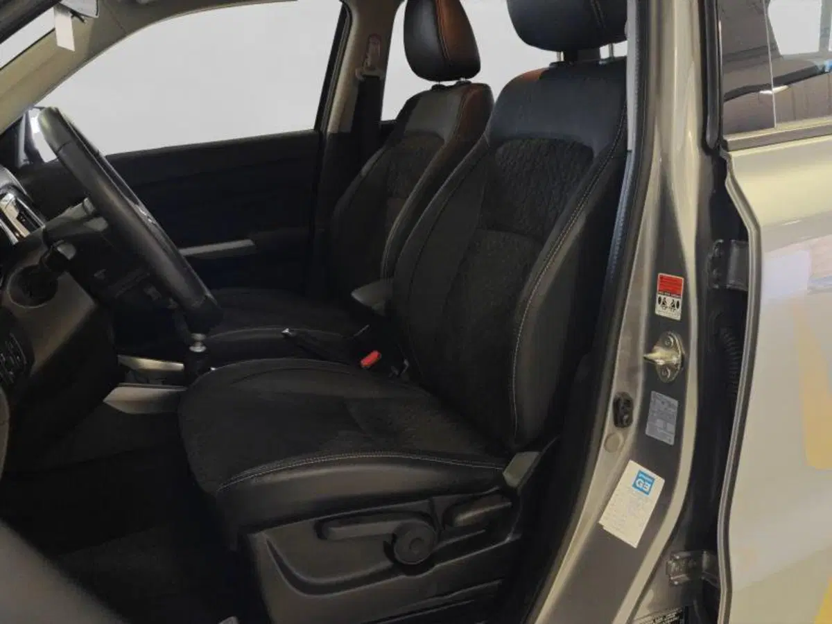 Suzuki Vitara usata a Genova (9)