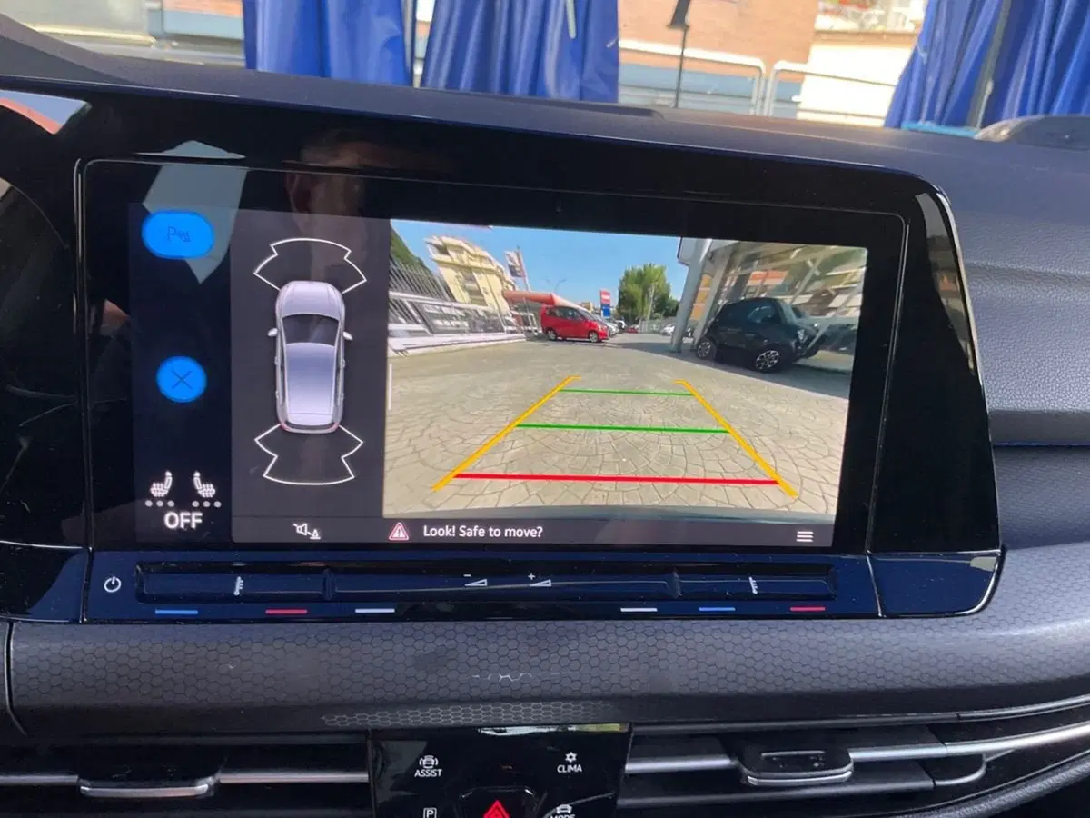 Volkswagen Golf usata a Como (11)