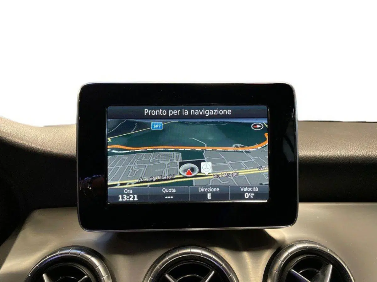 Mercedes-Benz CLA usata a Ancona (15)