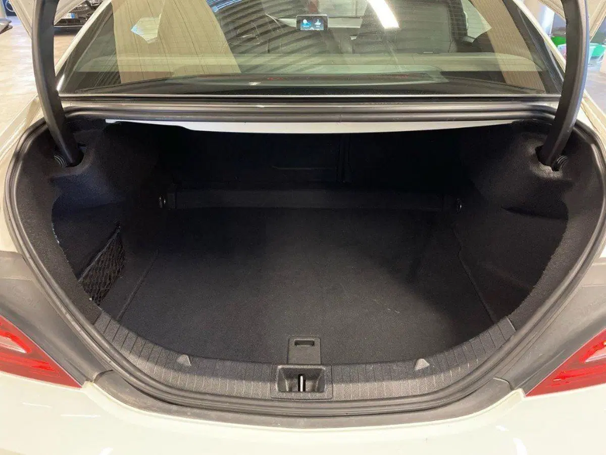 Mercedes-Benz CLA usata a Ancona (7)