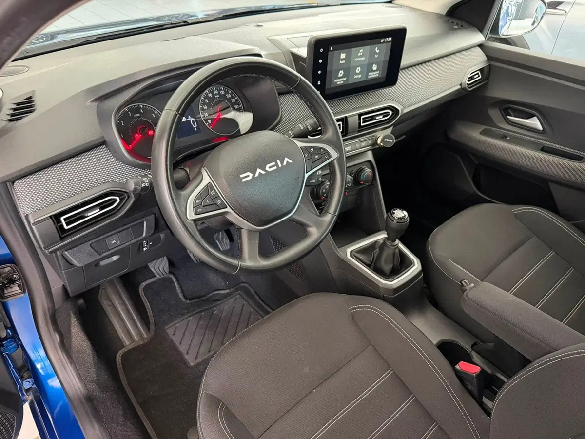 Dacia Sandero usata a Brescia (13)