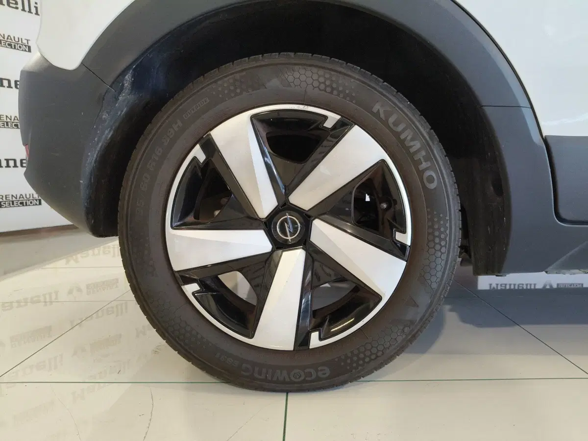 Opel Crossland usata a Brescia (9)