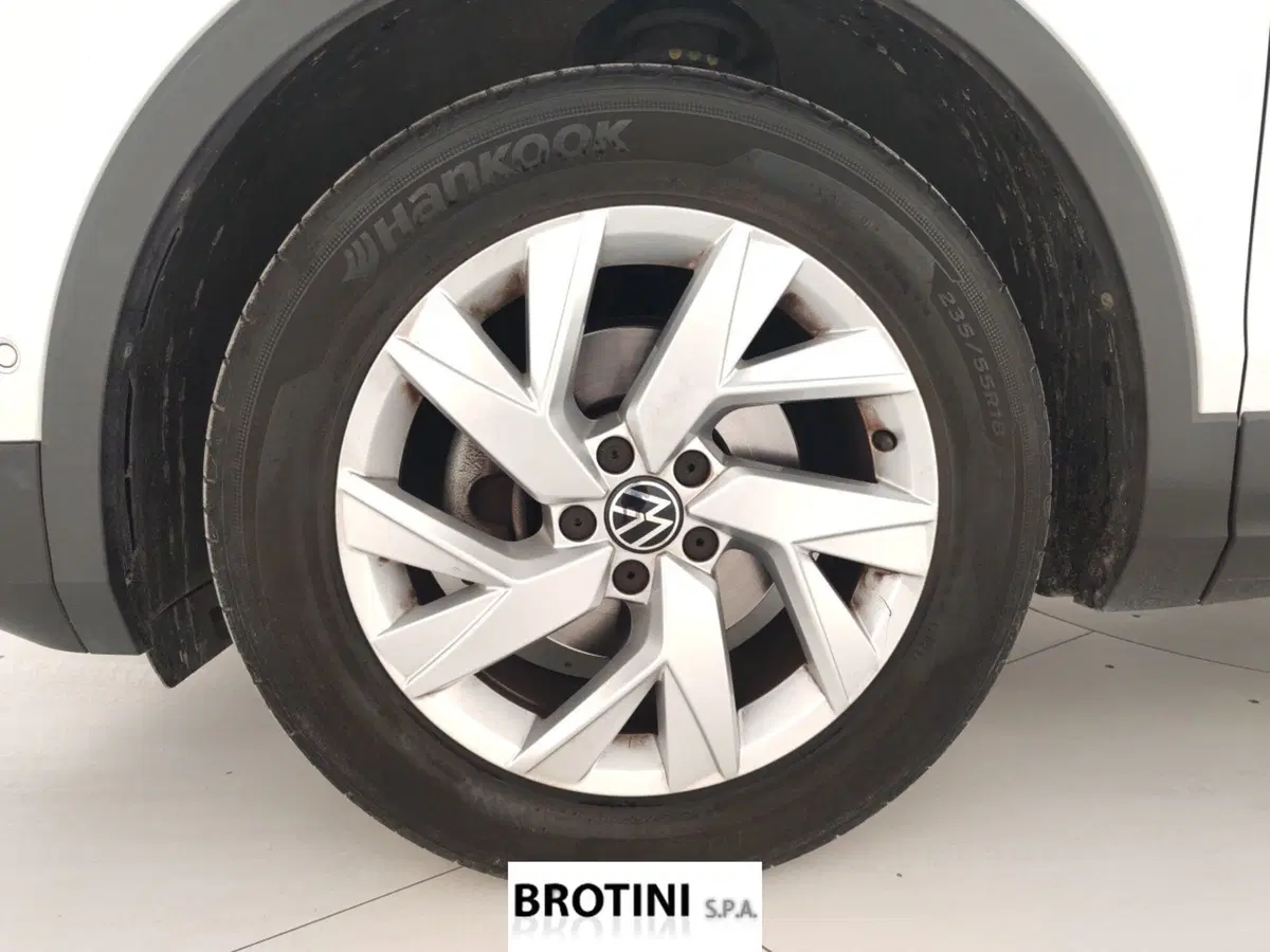 Volkswagen Tiguan usata a Massa-Carrara (6)