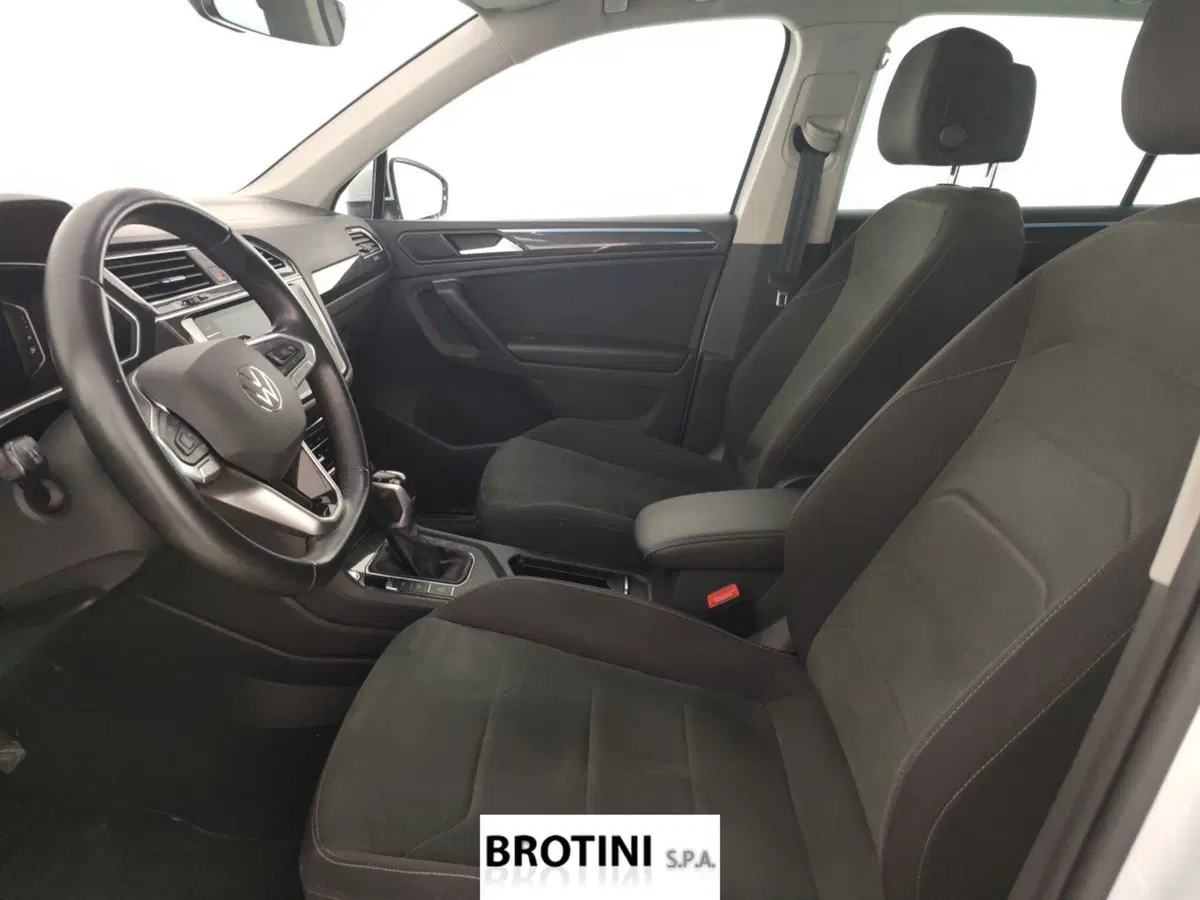 Volkswagen Tiguan usata a Massa-Carrara (7)