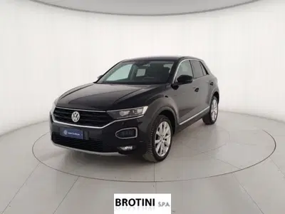 Volkswagen T-Roc 1.6 TDI SCR Advanced BlueMotion Technology del 2018 usata a Massa