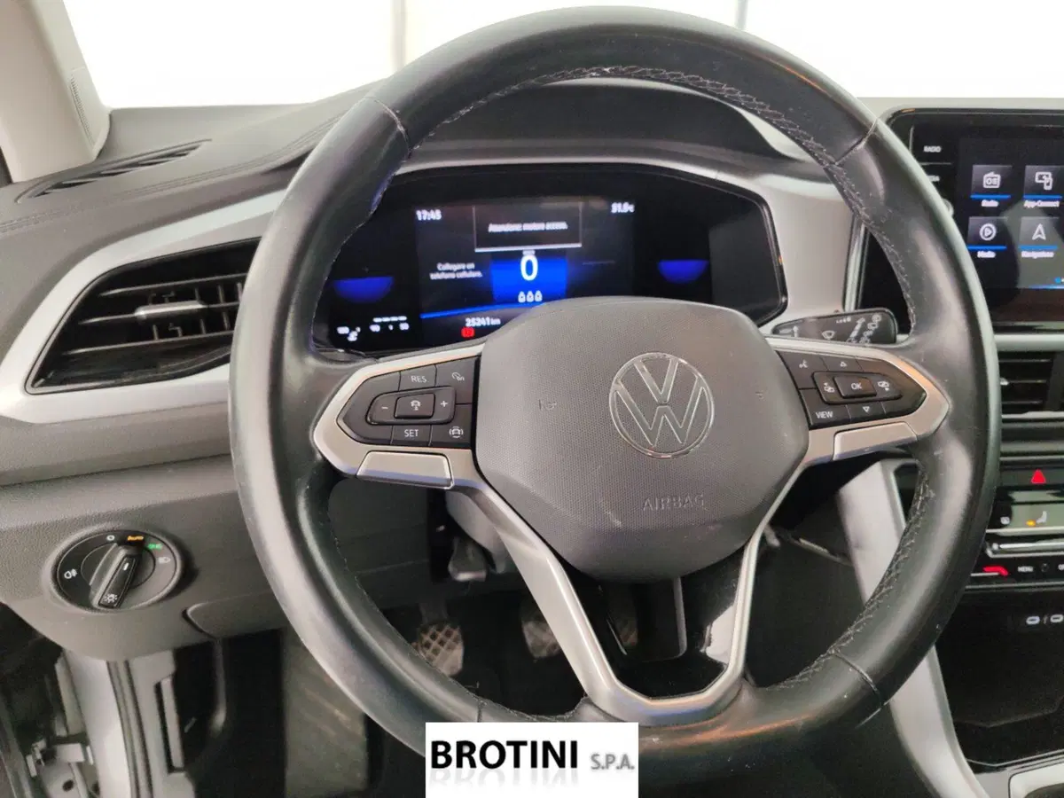 Volkswagen T-Roc usata a Massa-Carrara (13)