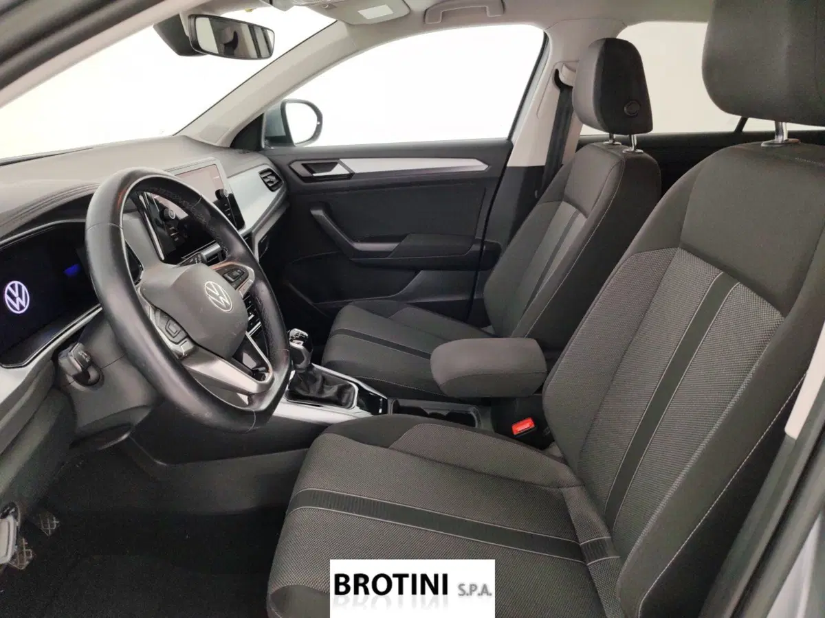 Volkswagen T-Roc usata a Massa-Carrara (6)