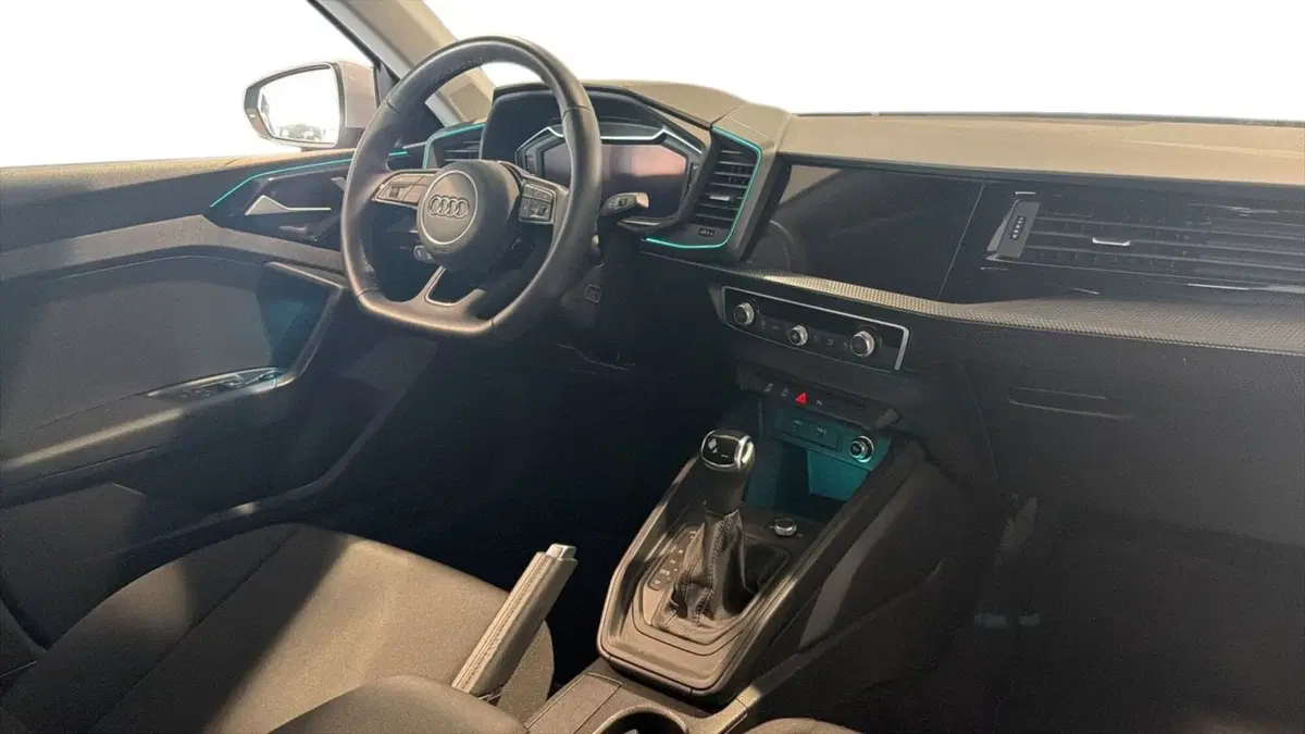 Audi A1 Sportback usata a Napoli (8)