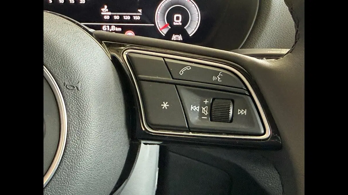 Audi Q2 usata a Palermo (15)