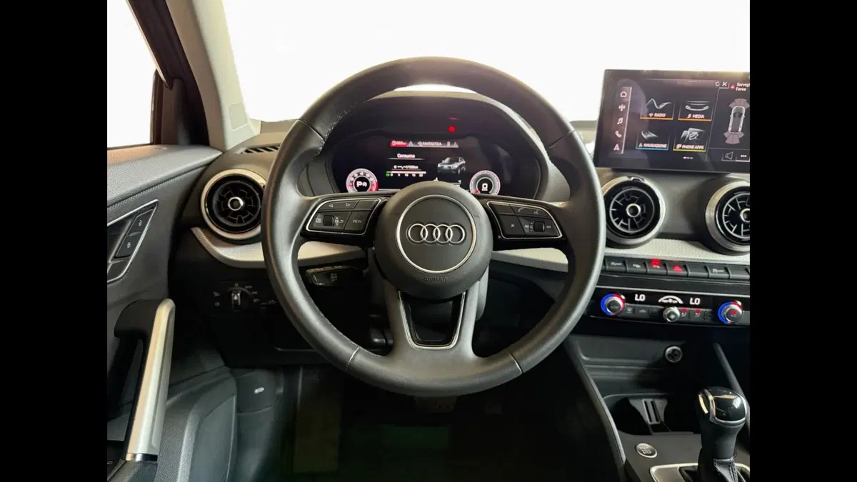 Audi Q2 usata a Palermo (18)