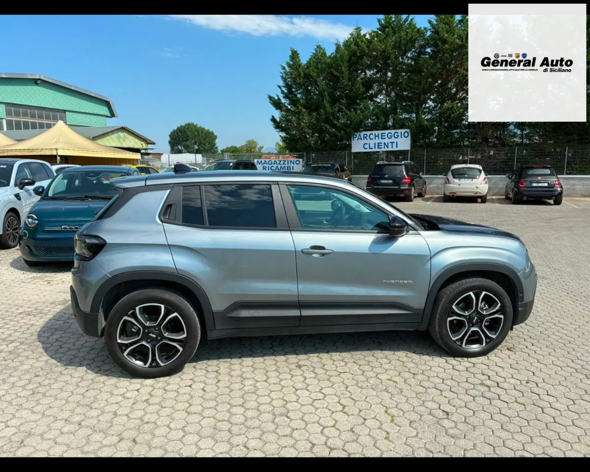 Jeep Avenger usata a Lucca (9)