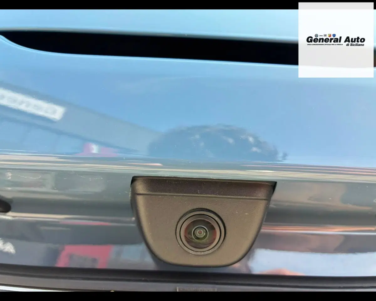 Leapmotor B10 nuova a Lucca (10)