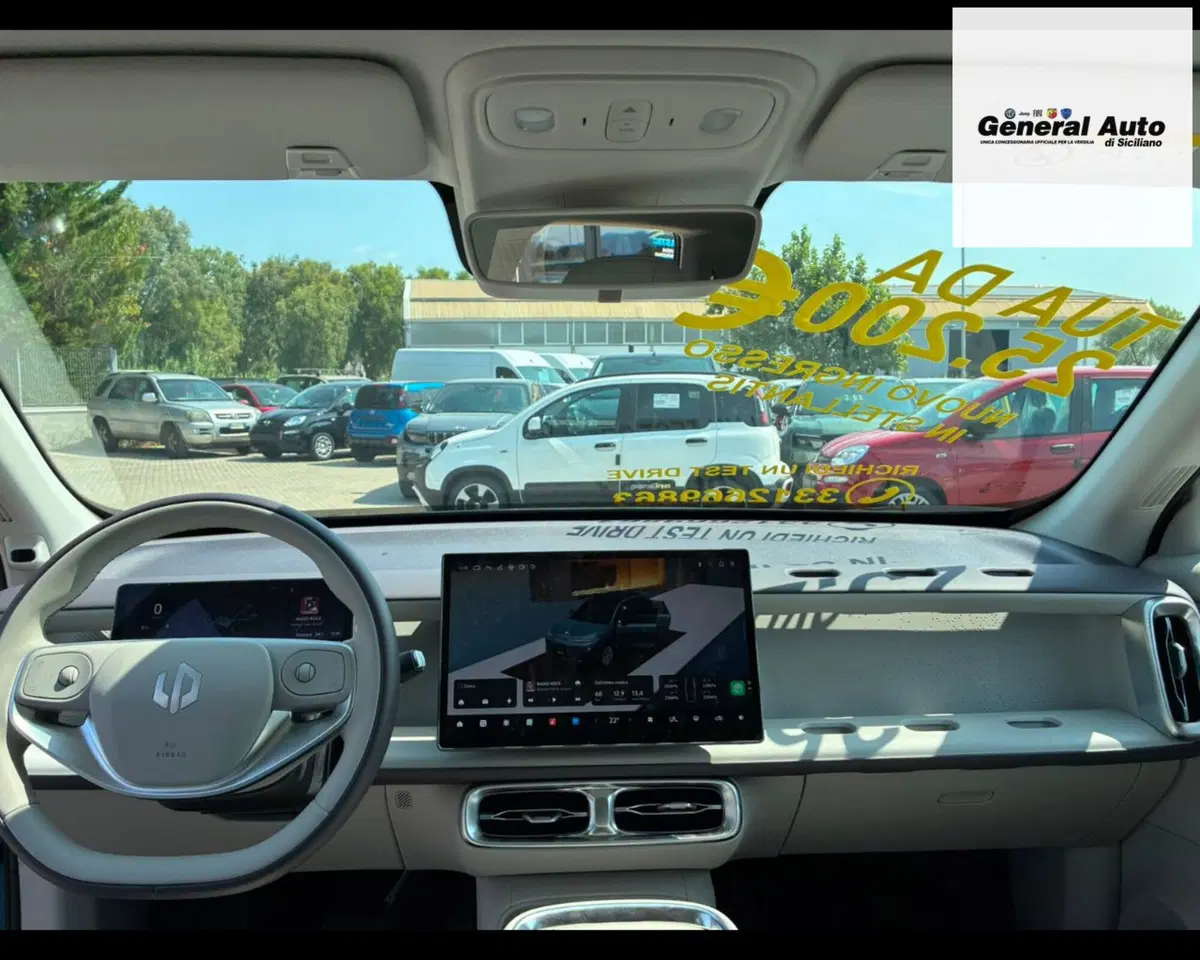 Leapmotor B10 nuova a Lucca (14)