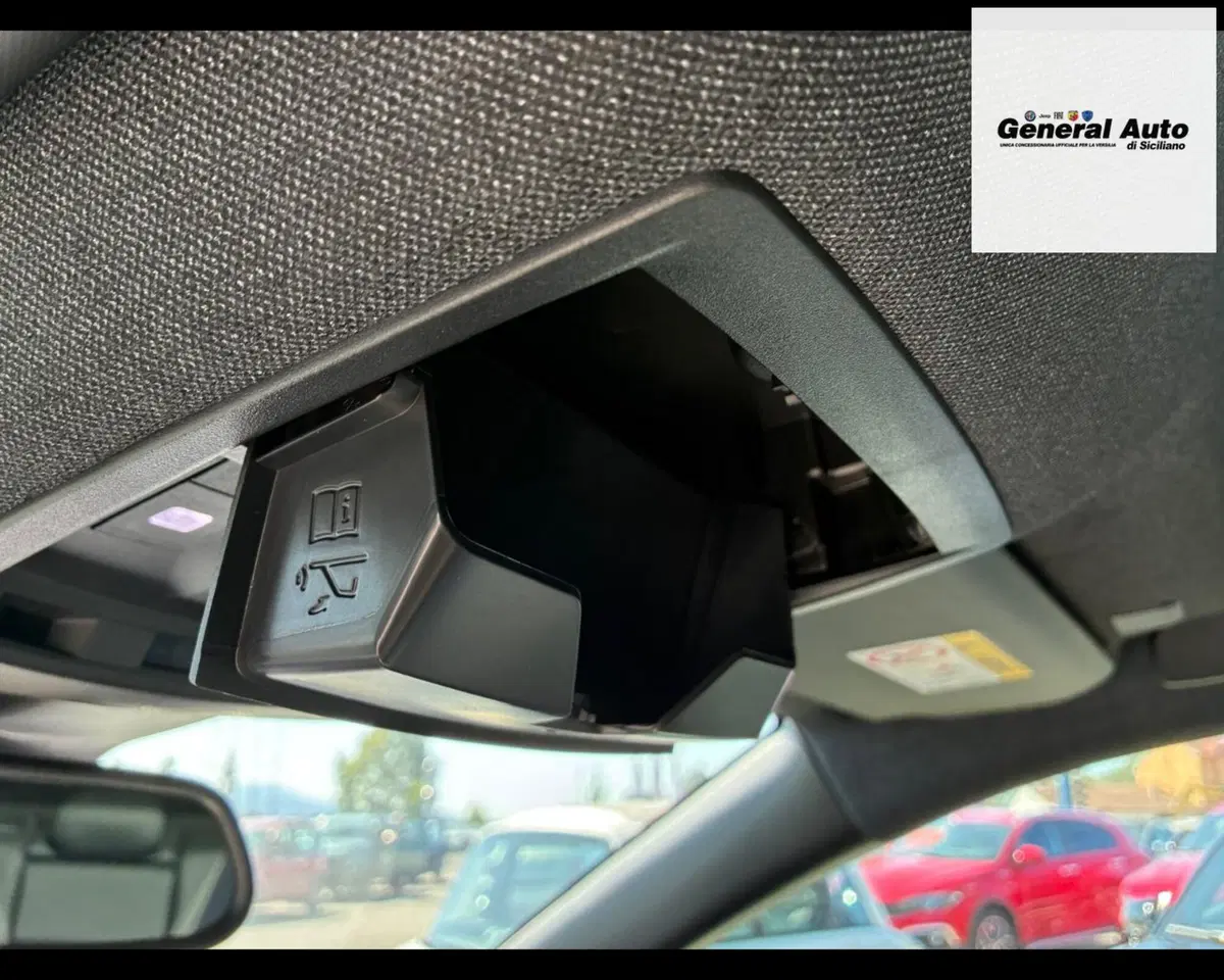 Jeep Compass nuova a Lucca (17)