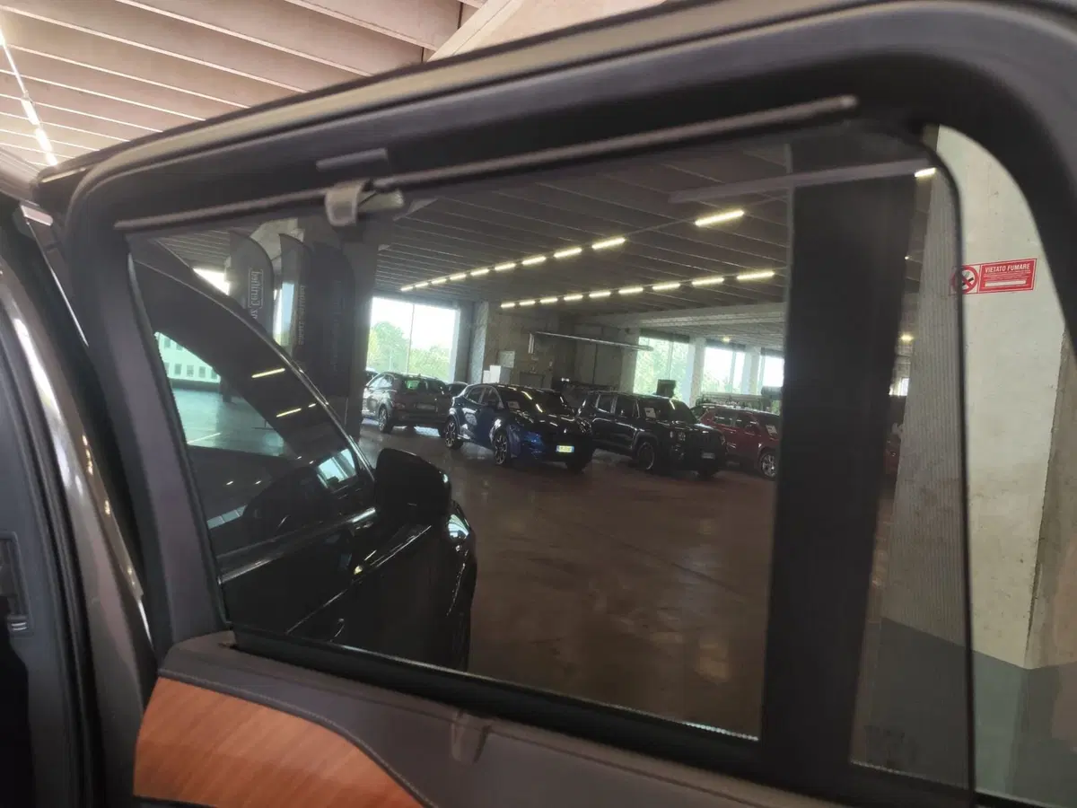 Volvo XC90 usata a Milano (20)