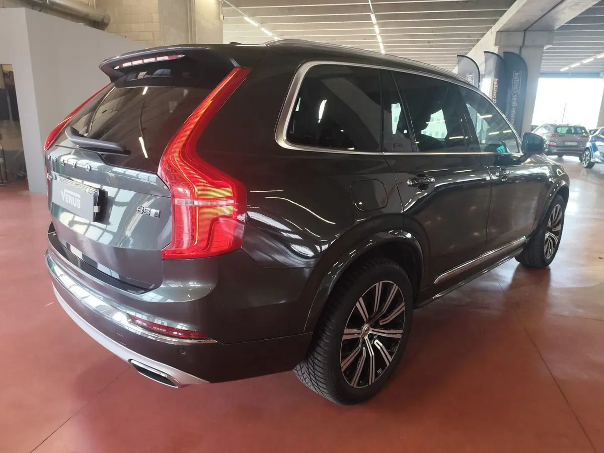 Volvo XC90 usata a Milano (6)