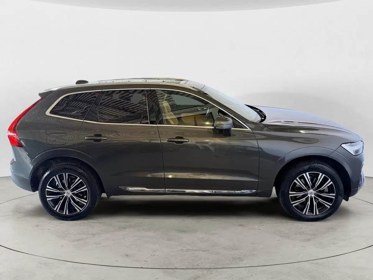 Volvo XC60 usata a Monza e Brianza (7)
