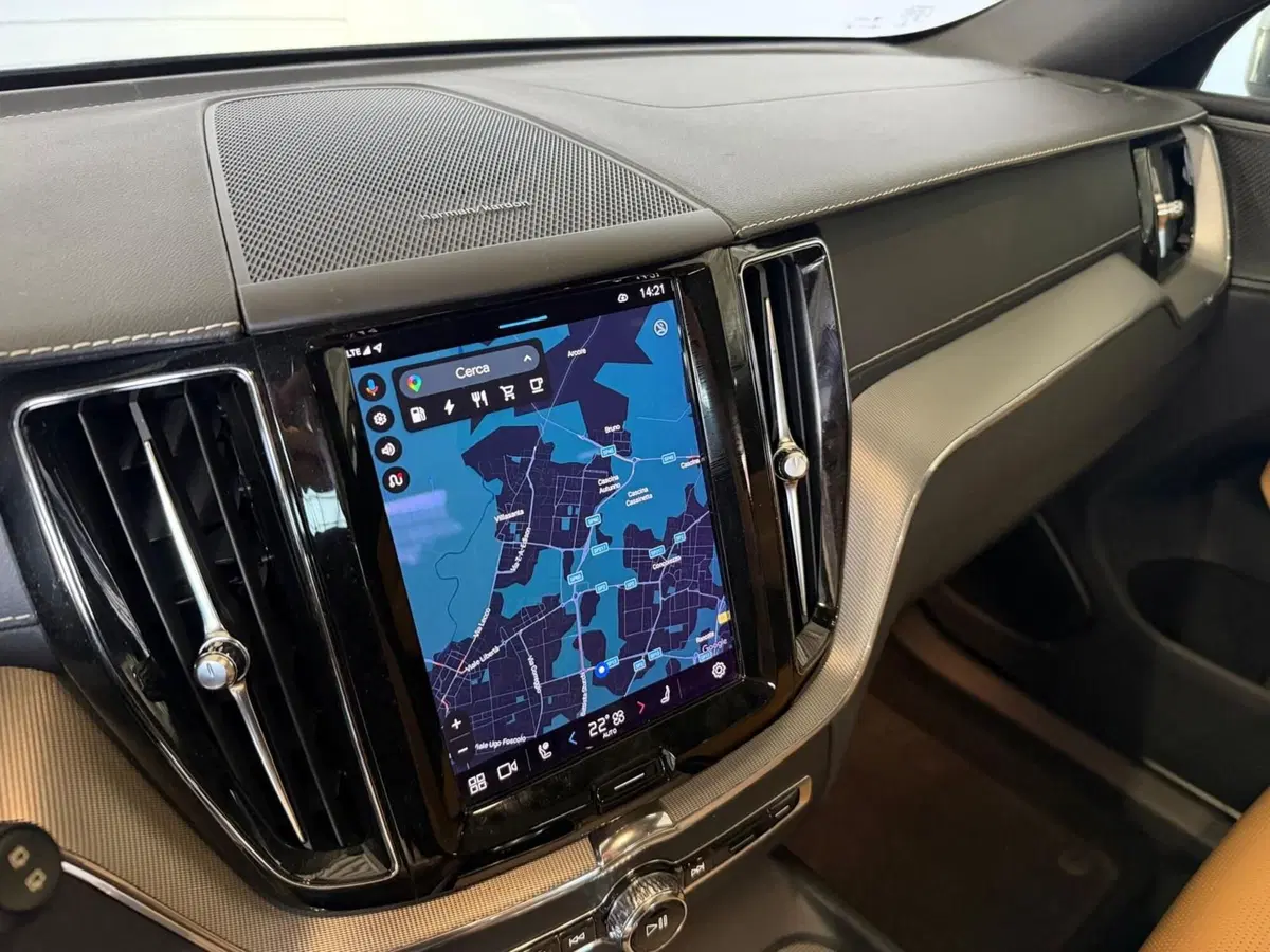 Volvo XC60 usata a Monza e Brianza (9)