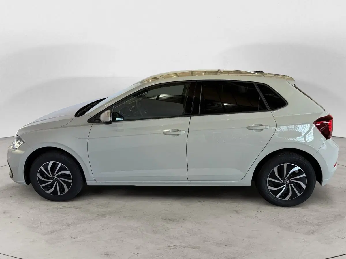 Volkswagen Polo nuova a Monza e Brianza (3)
