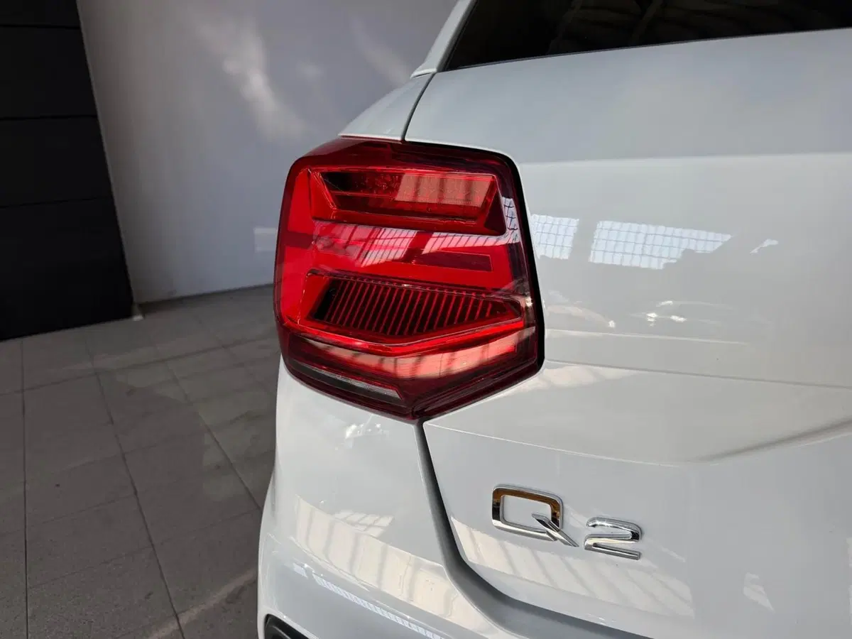 Audi Q2 usata a Monza e Brianza (18)
