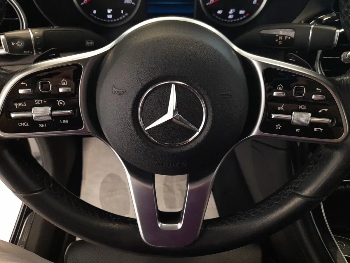 Mercedes-Benz GLC Coupé usata a Bologna (11)