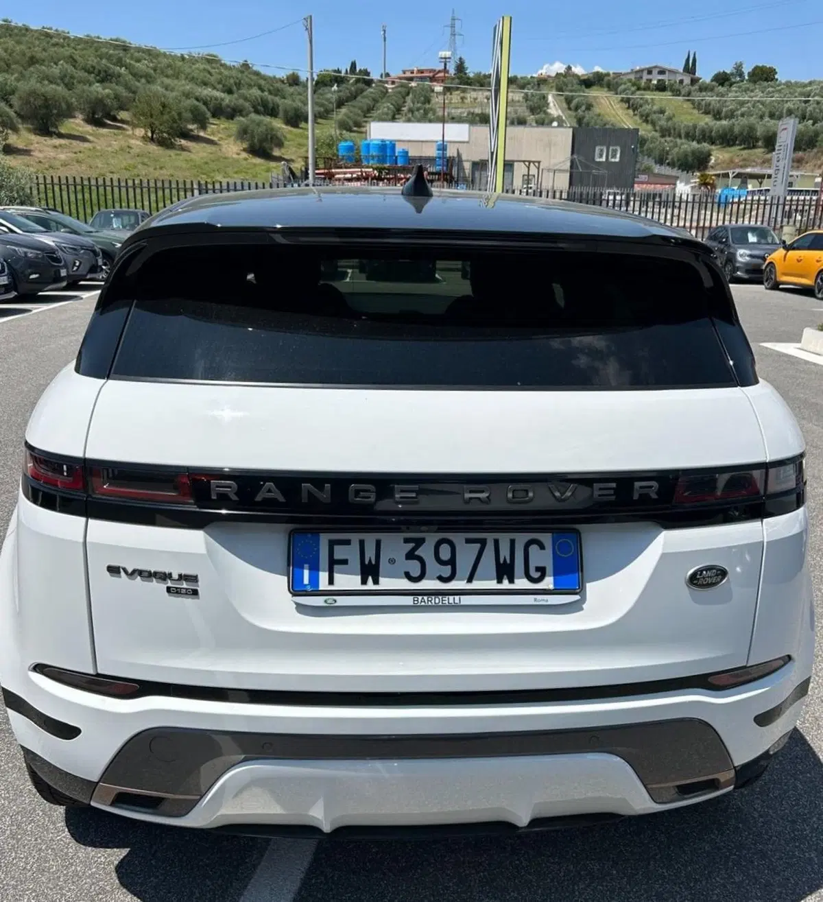 Land Rover Range Rover Evoque usata a Roma (4)