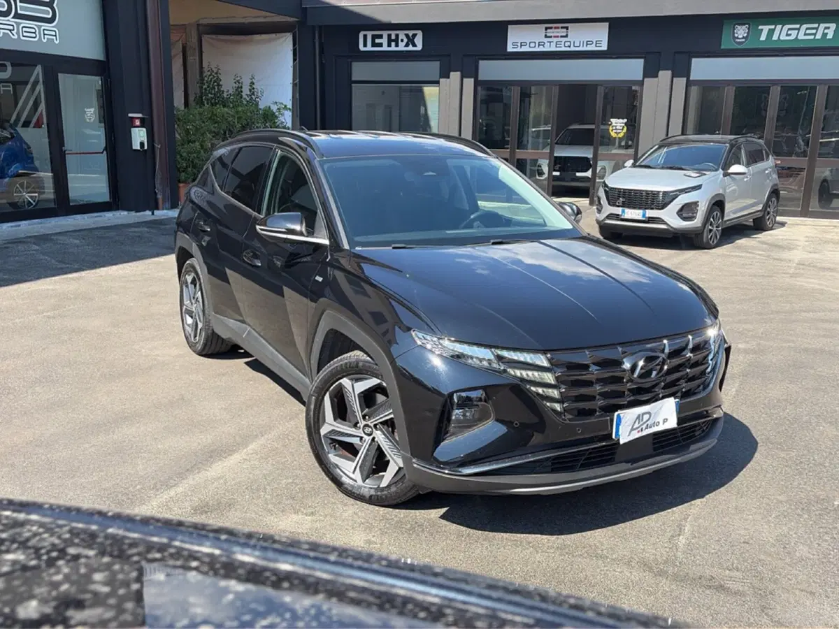 Hyundai Tucson usata a Lucca (8)