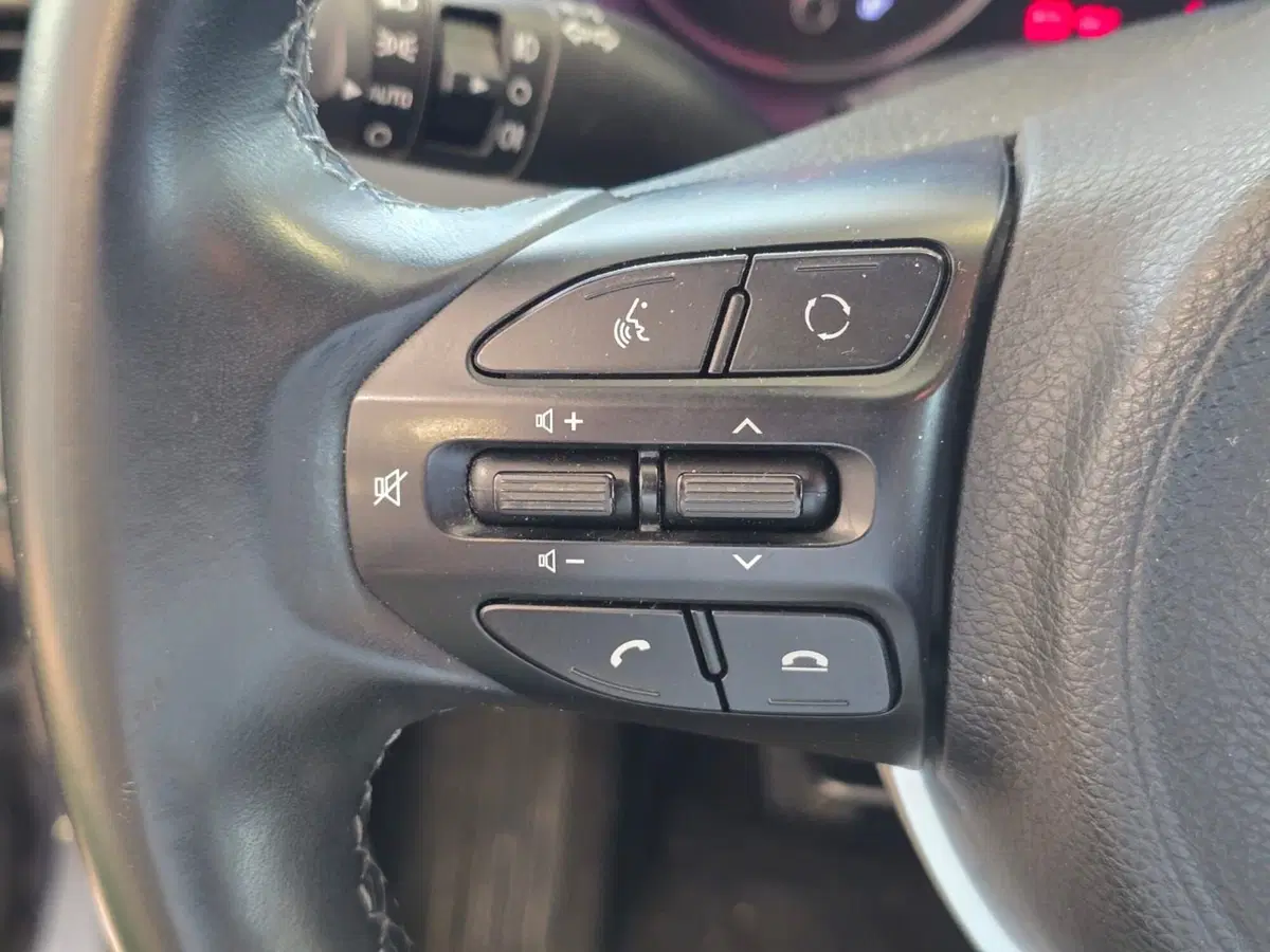 Kia Stonic usata a Rimini (16)