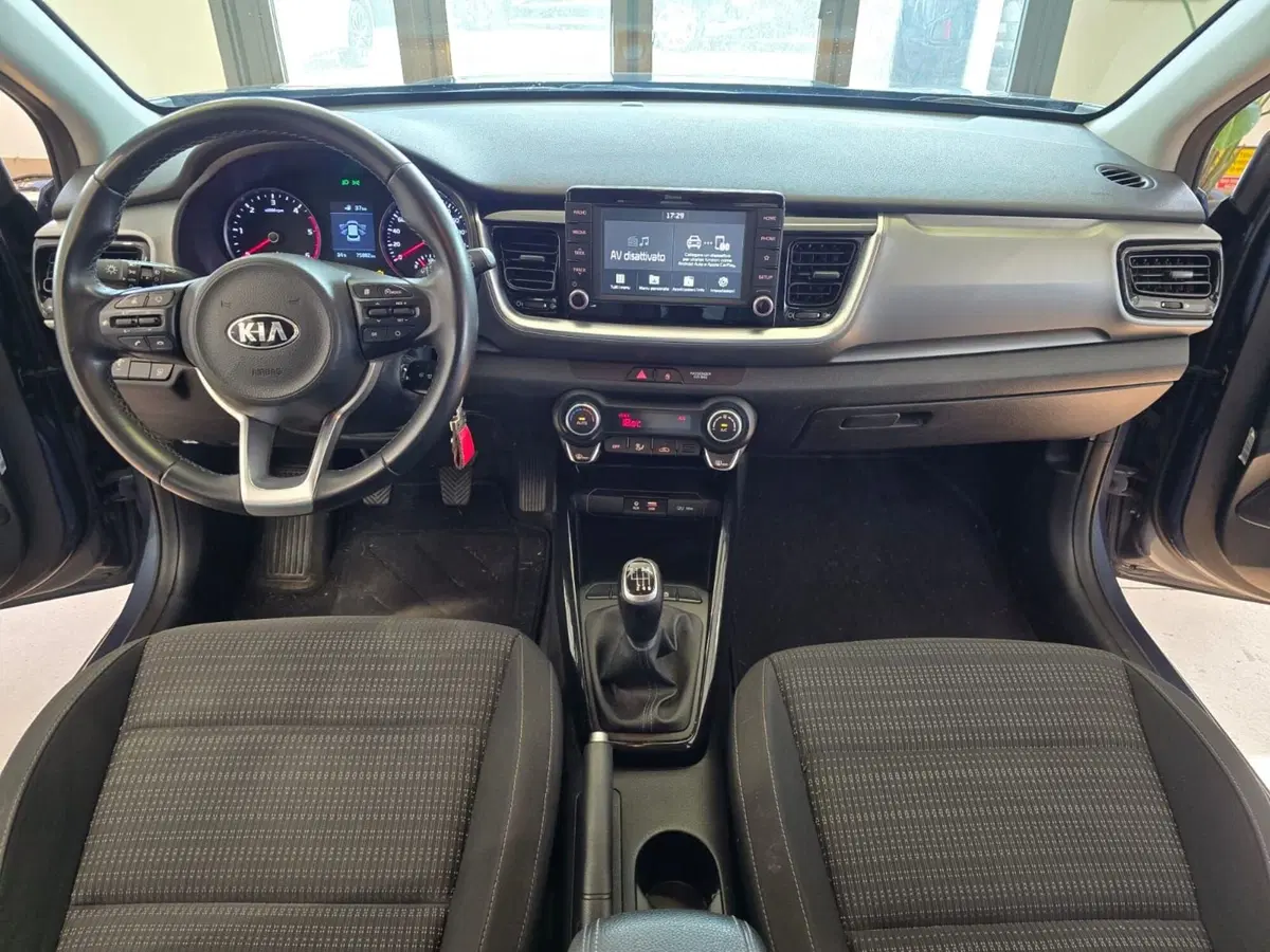 Kia Stonic usata a Rimini (7)