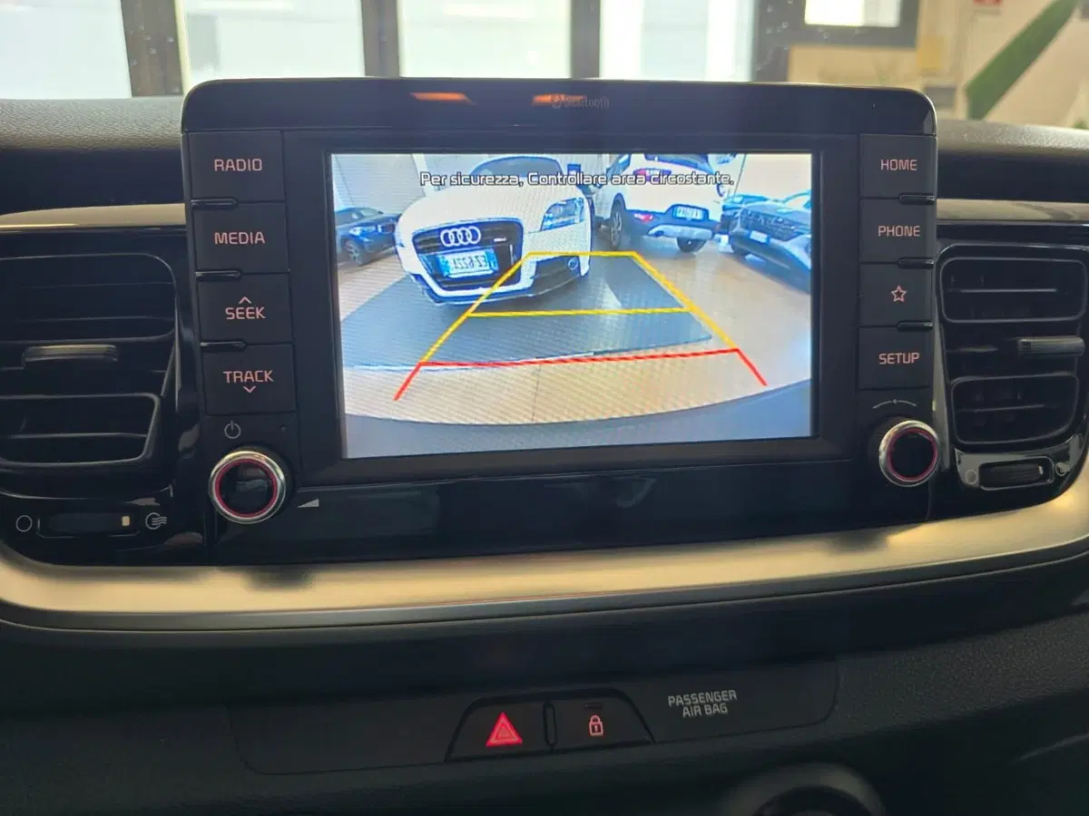Kia Stonic usata a Rimini (9)