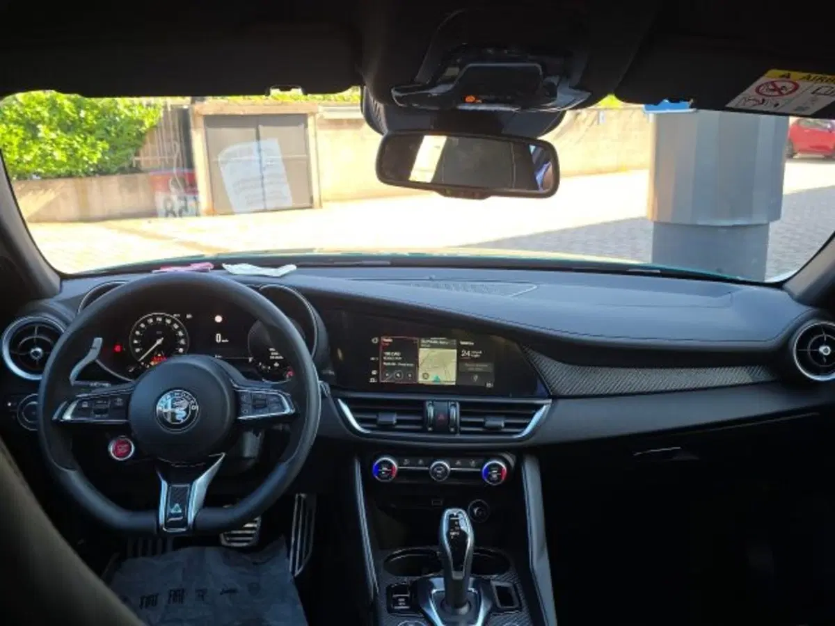 Alfa Romeo Giulia nuova a Monza e Brianza (7)