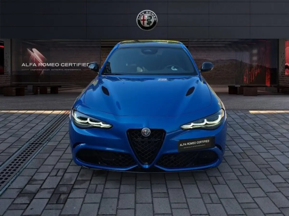 Alfa Romeo Giulia nuova a Monza e Brianza (2)