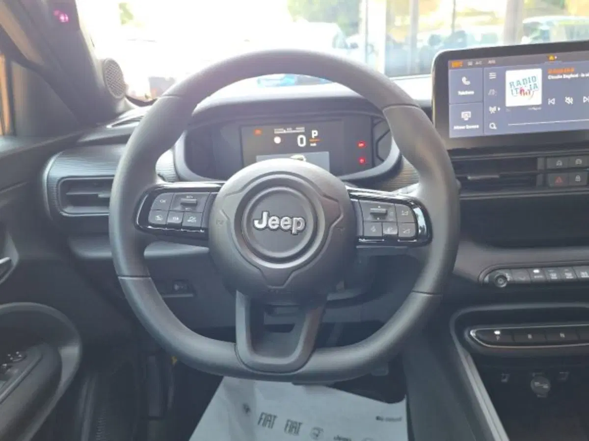 Jeep Avenger nuova a Monza e Brianza (13)