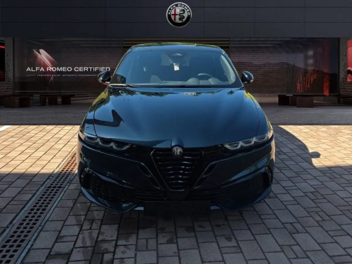 Alfa Romeo Tonale nuova a Monza e Brianza (2)