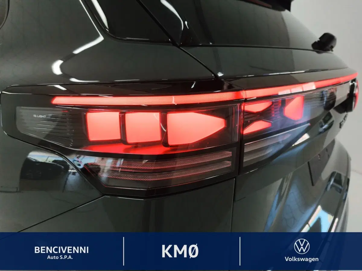 Volkswagen Tayron nuova a Catanzaro (10)