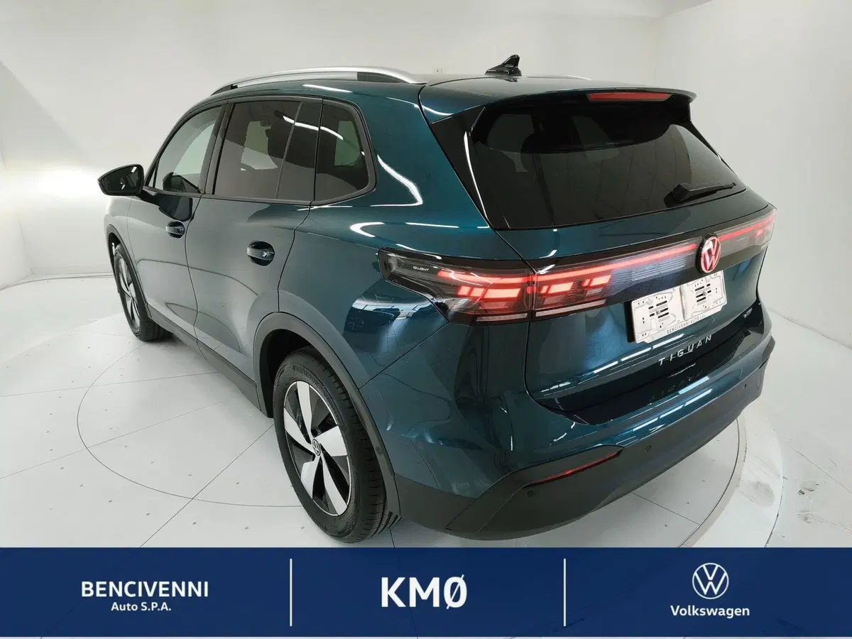 Volkswagen Tiguan nuova a Catanzaro (10)