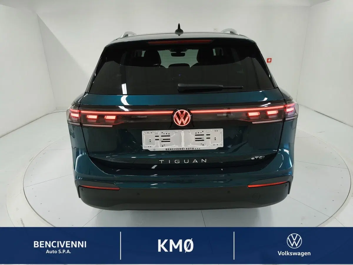 Volkswagen Tiguan nuova a Catanzaro (9)