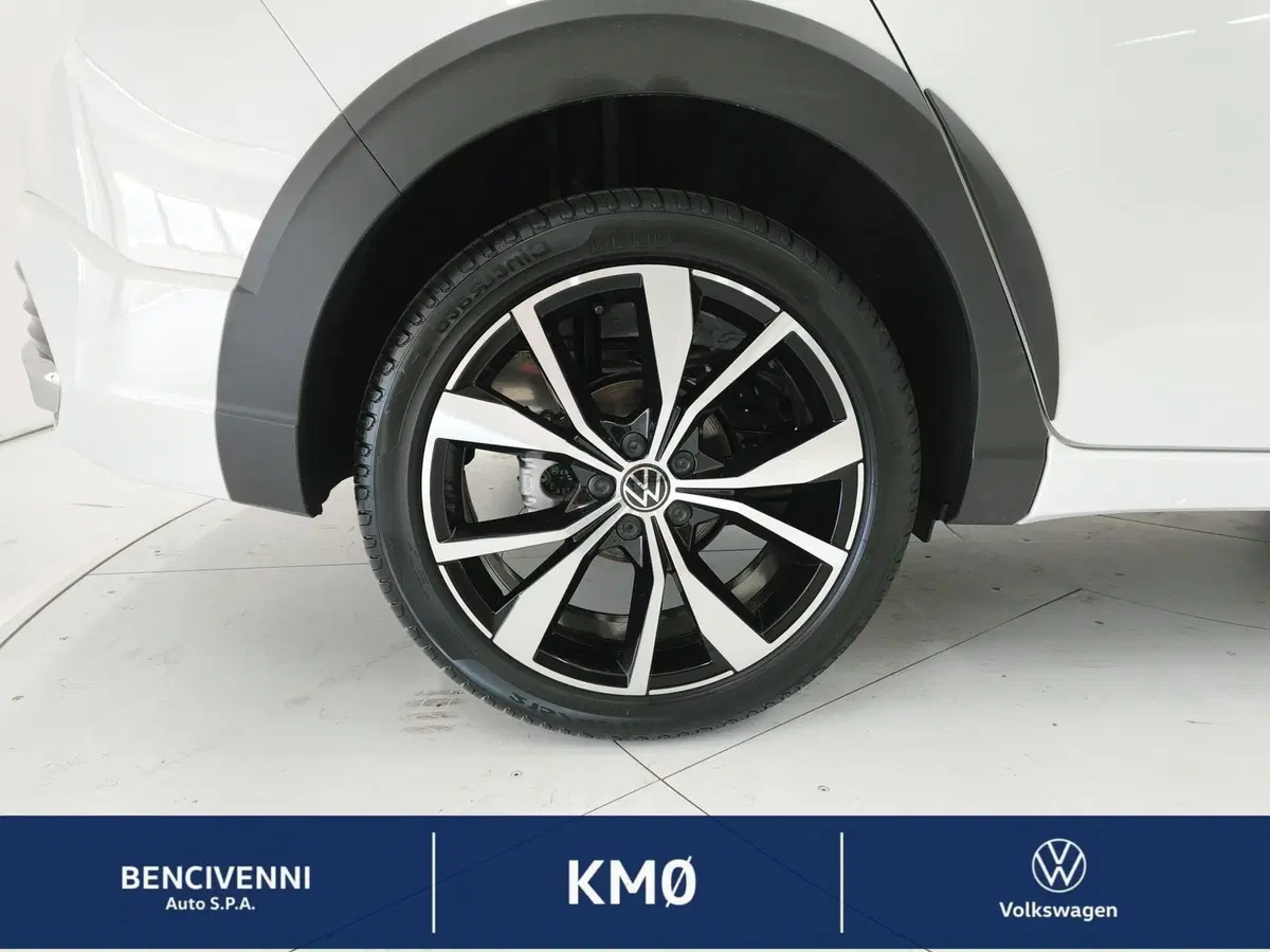 Volkswagen Taigo nuova a Reggio Calabria (5)