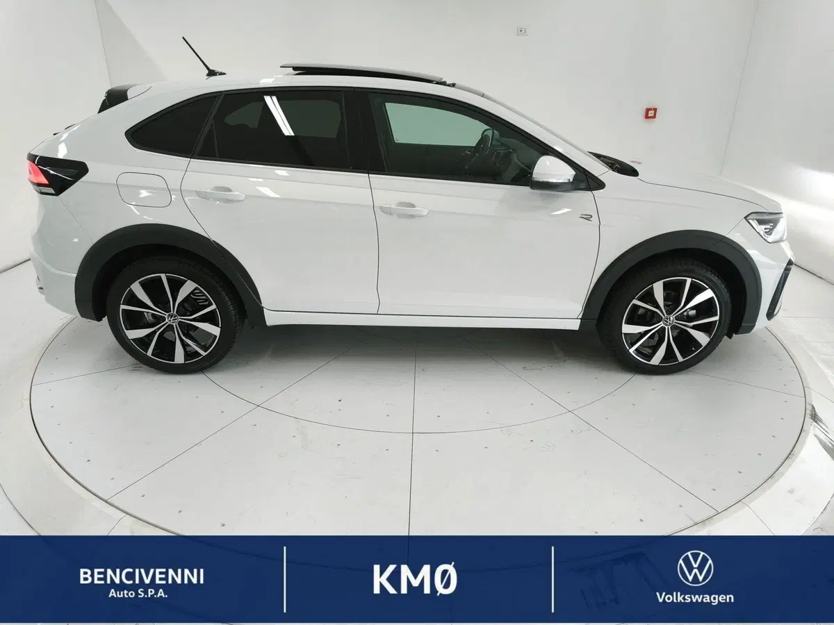Volkswagen Taigo nuova a Reggio Calabria (6)