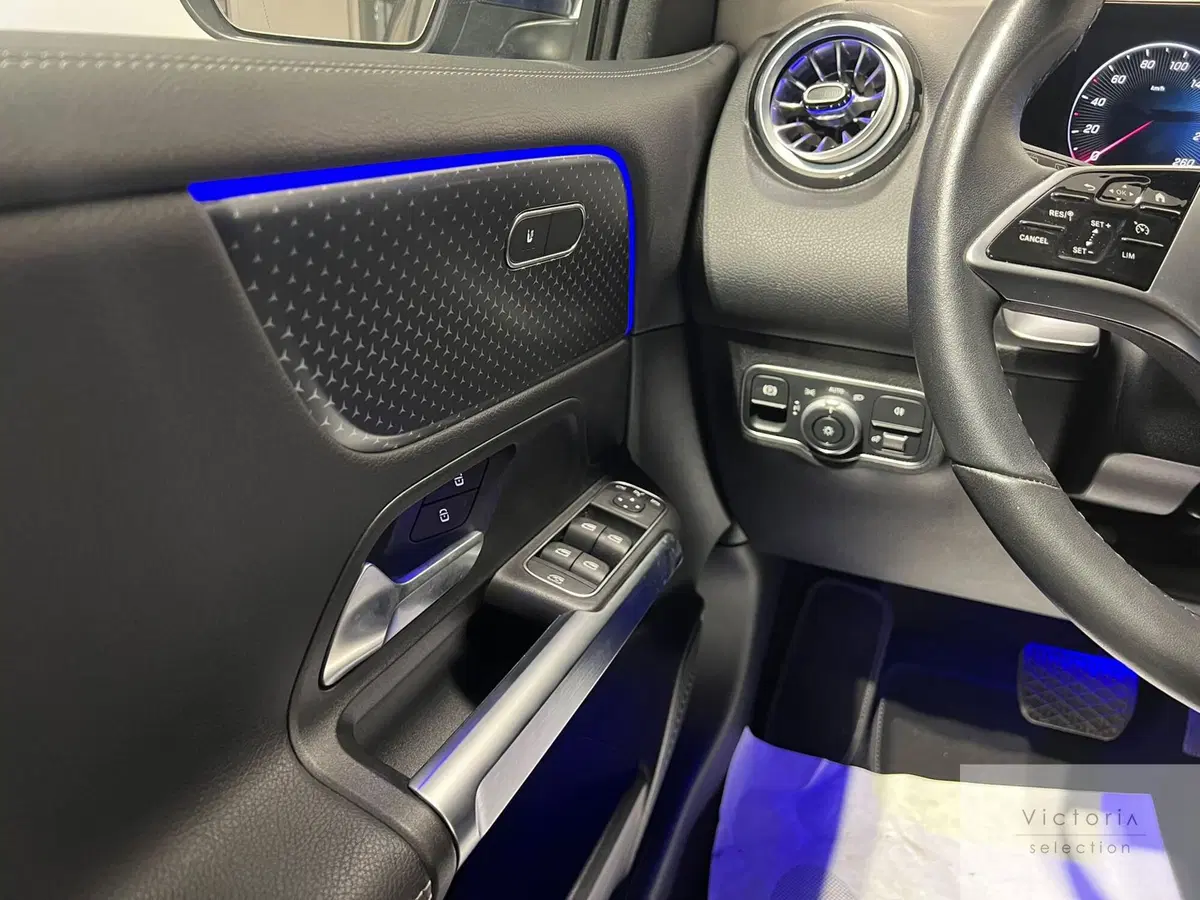 Mercedes-Benz GLB usata a Brescia (9)