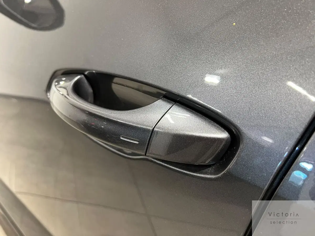 Audi Q3 Sportback usata a Brescia (7)