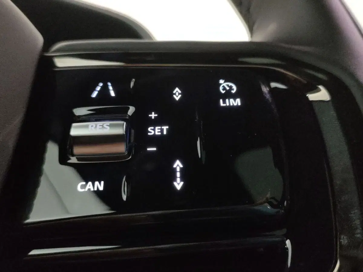 Land Rover Range Rover Sport nuova a Lecco (14)