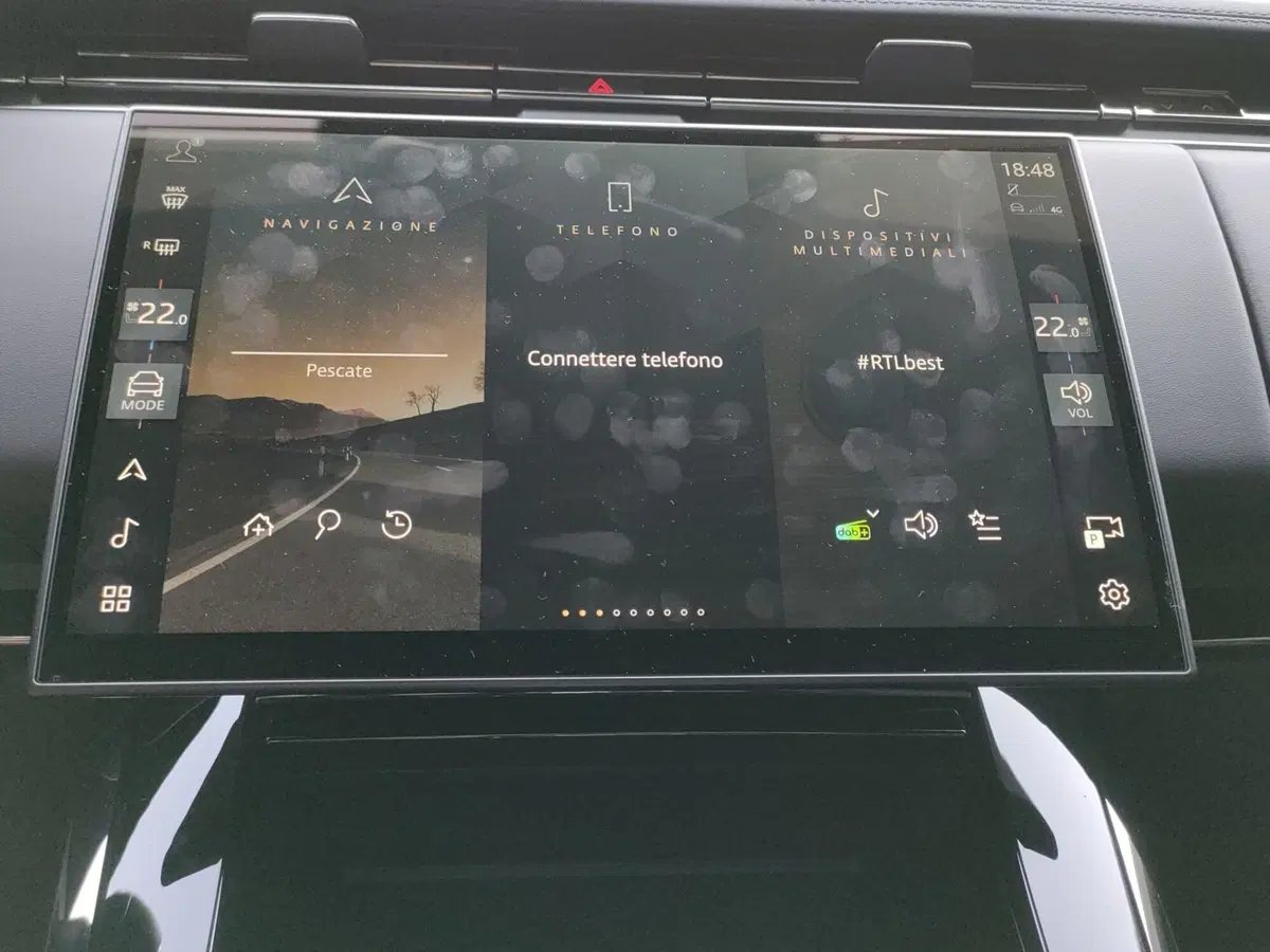 Land Rover Range Rover Sport nuova a Lecco (15)
