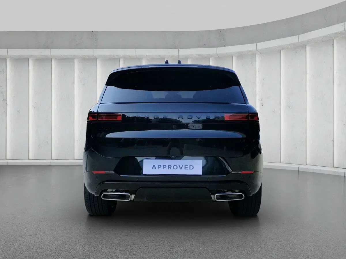 Land Rover Range Rover Sport nuova a Lecco (7)