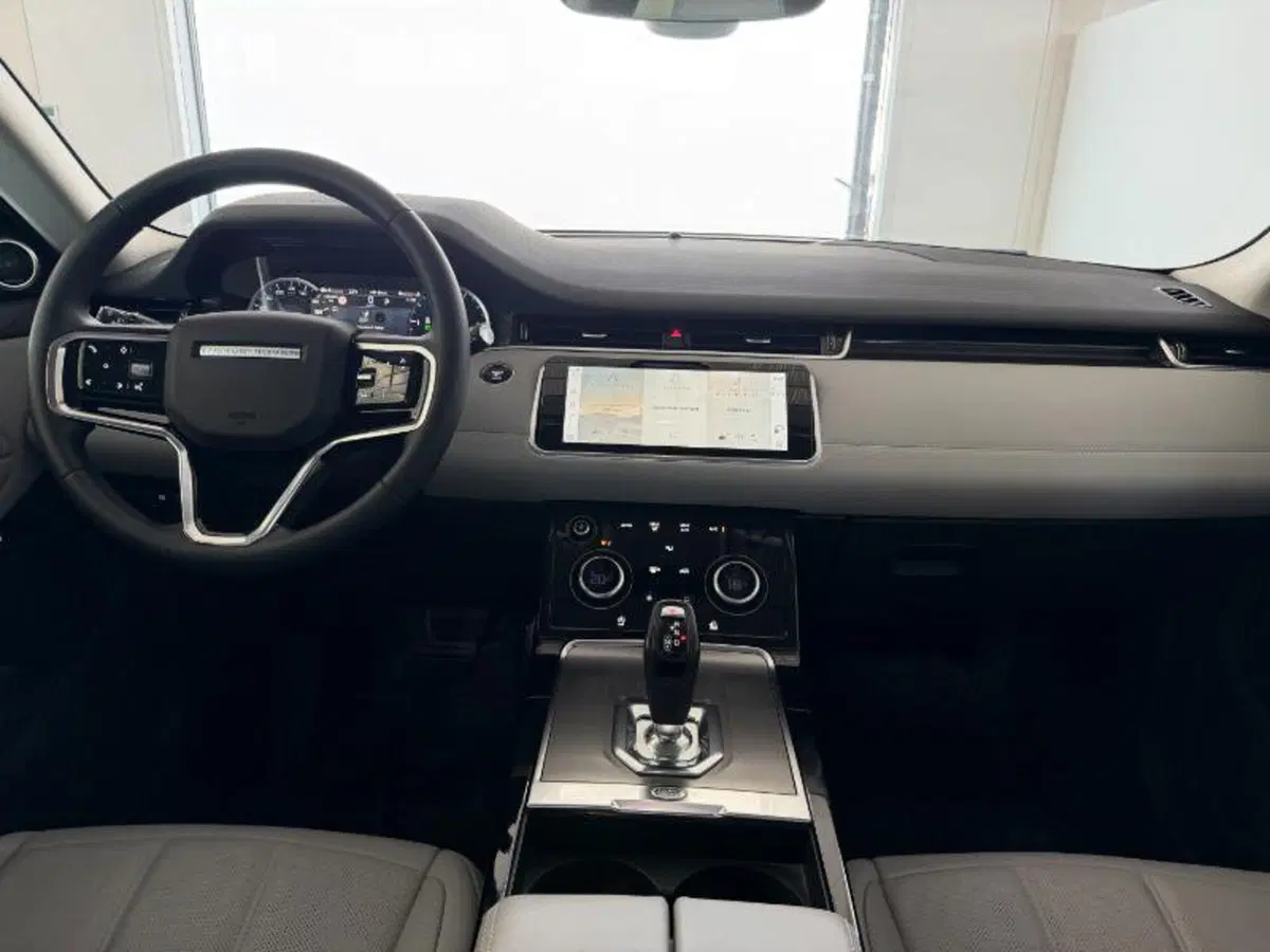 Land Rover Range Rover Evoque usata a Venezia (17)