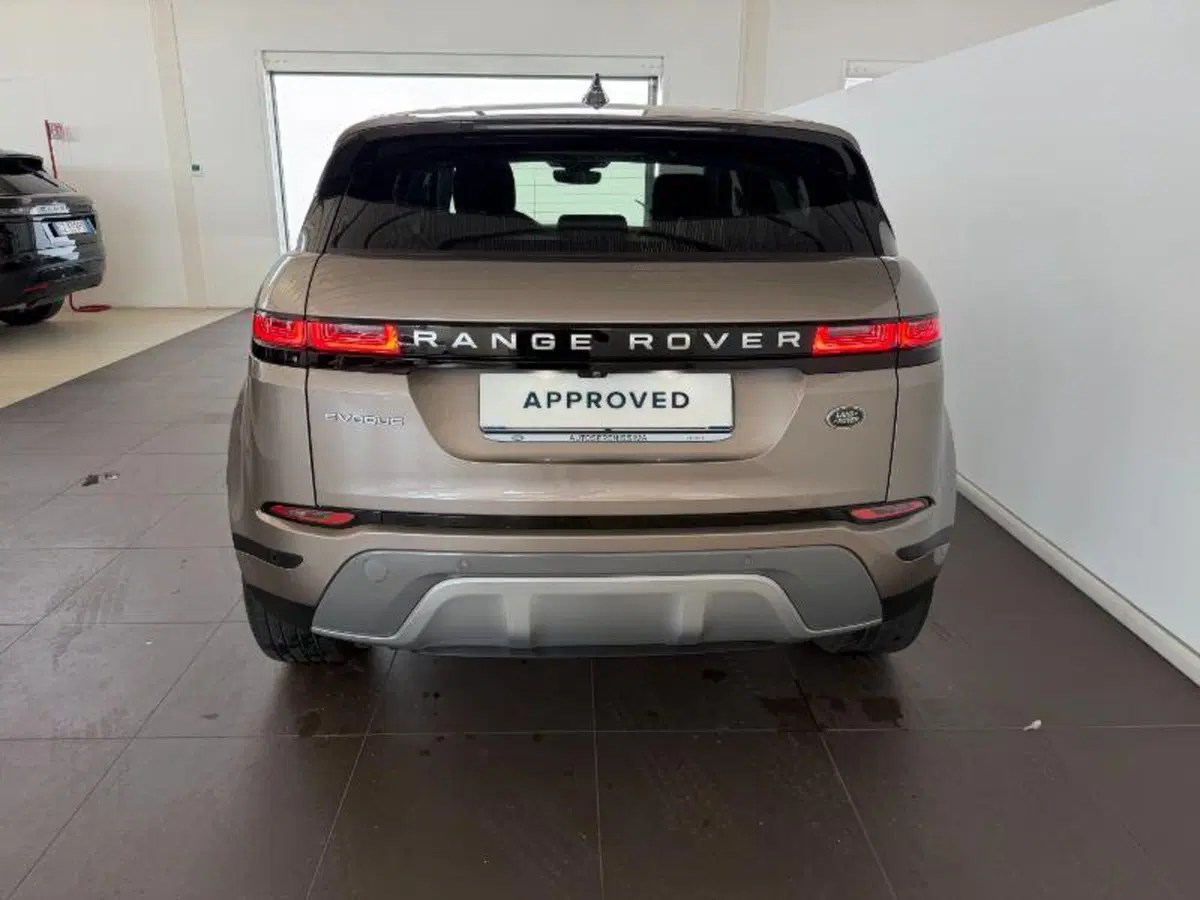 Land Rover Range Rover Evoque usata a Venezia (4)