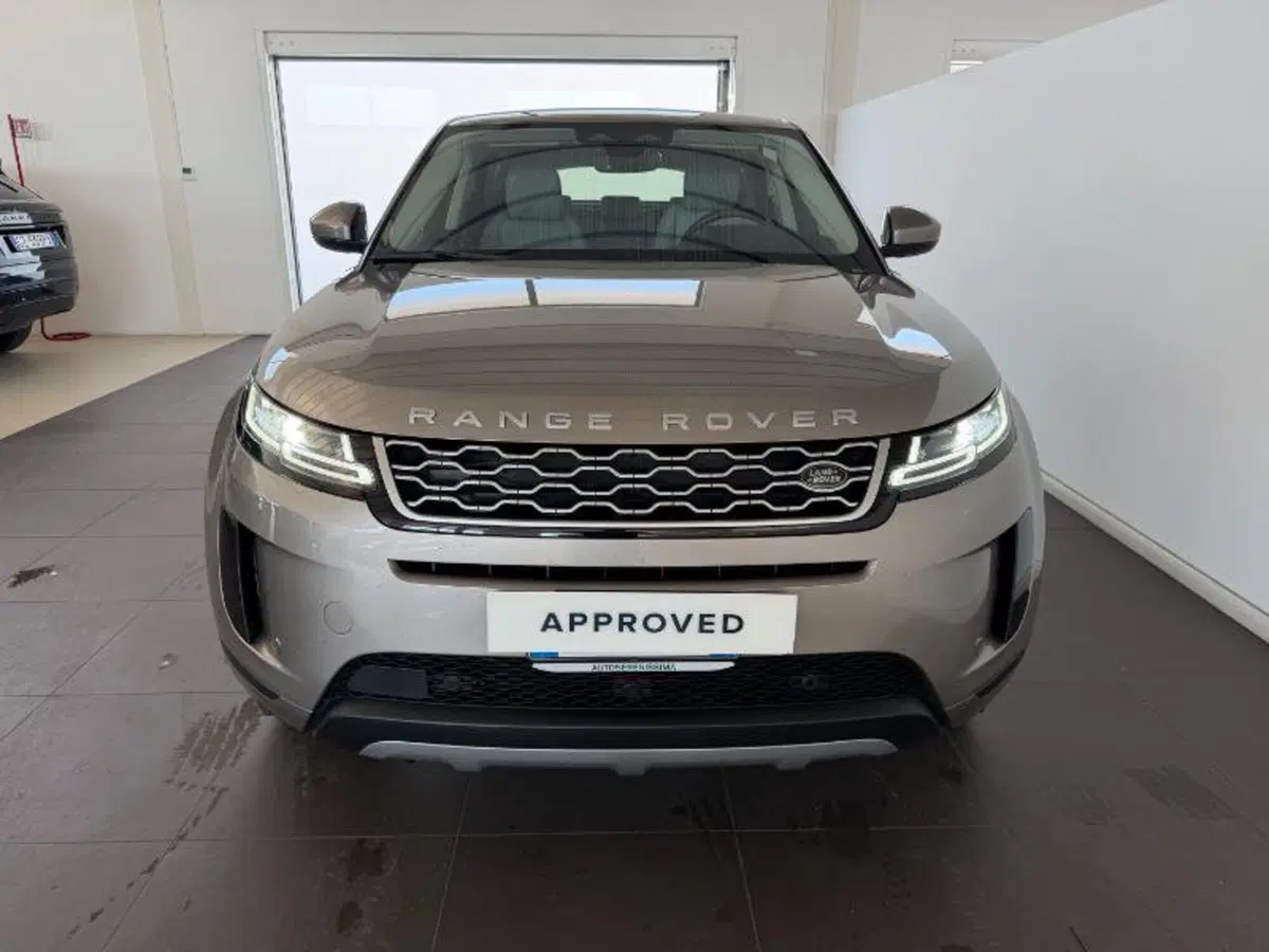 Land Rover Range Rover Evoque usata a Venezia (8)