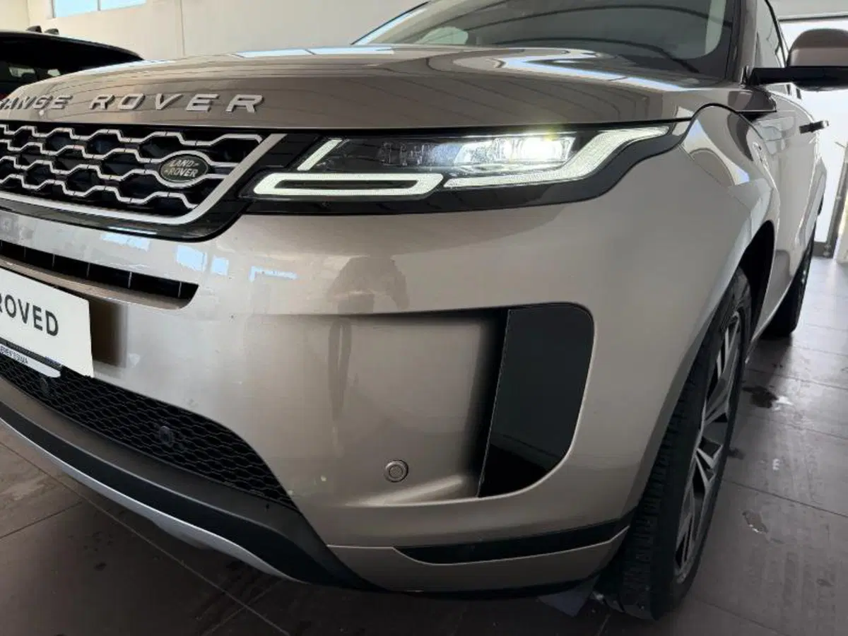 Land Rover Range Rover Evoque usata a Venezia (9)